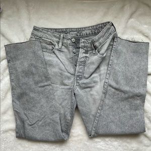 Old Navy High-Waisted Button-Fly Curvy O.G. Straight Cut-Off Jeans for Women.